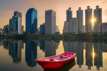 Картинка корабли лодки +шлюпки утро здания лодка город река