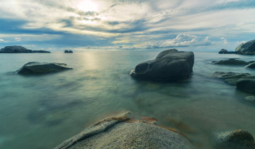 Картинка природа моря океаны закат камни тропики море