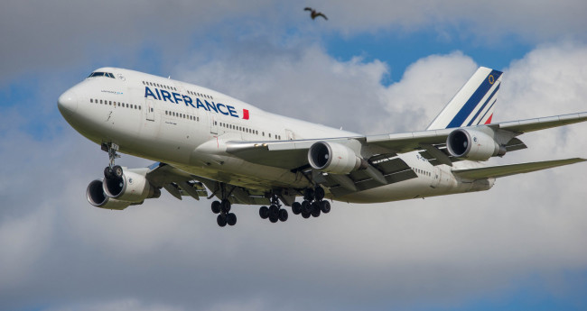 Обои картинки фото авиация, пассажирские самолёты, авиалайнер