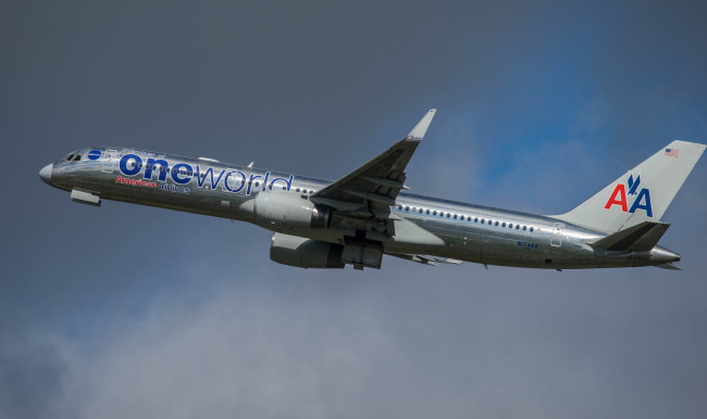 Обои картинки фото авиация, пассажирские самолёты, авиалайнер