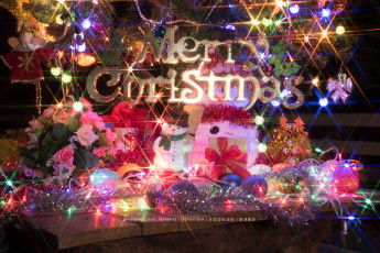 Картинка календари праздники +салюты мишура игрушка снеговик