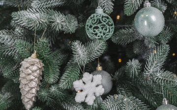 Картинка праздничные украшения шары елка новый год рождество christmas balls new year decoration merry fir tree
