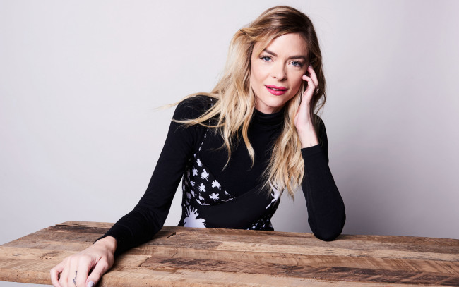 Обои картинки фото девушки, jaime king, взгляд