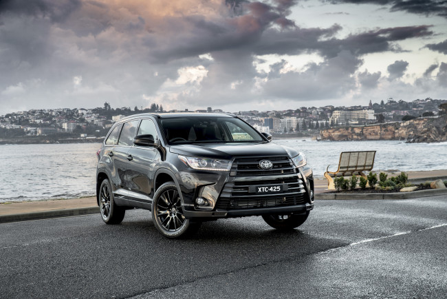 Обои картинки фото автомобили, toyota, kluger