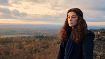 Картинка the+wheel+of+time+ сериал+2021+–+ кино+фильмы -unknown+ другое колесо времени фэнтези боевик драма rosamund pike moiraine damodred the wheel of time сериал кино кадры из фильма