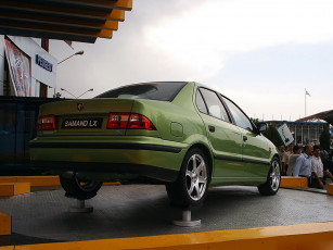 Картинка автомобили iran khondro