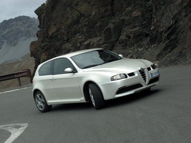 Обои картинки фото автомобили, alfa, romeo