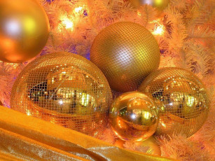 Картинка праздничные шарики