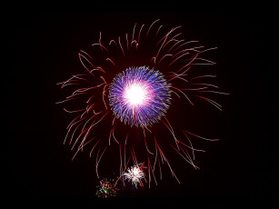 Картинка разное салюты фейерверки