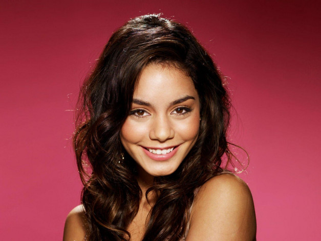 Обои картинки фото Vanessa Hudgens, девушки
