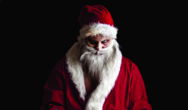 Обои картинки фото праздничные, дед, мороз, злой, санта
