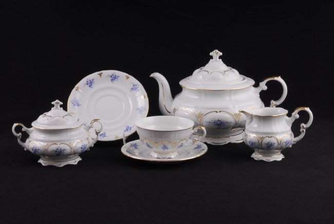 Обои картинки фото разное, посуда, столовые, приборы, кухонная, утварь, чайник, чашки, сервиз