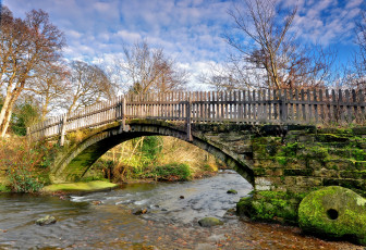 Картинка природа реки озера река каменный мост перила