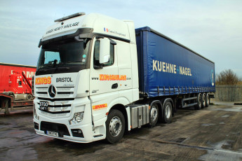 Картинка mercedes+actros+2545+mp4 автомобили mercedes+trucks автобусы германия подразделение daimler ag двигатели mercedes-benz легковые грузовики