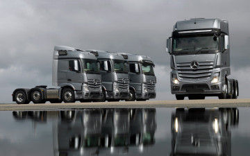 Картинка автомобили mercedes+trucks кабина