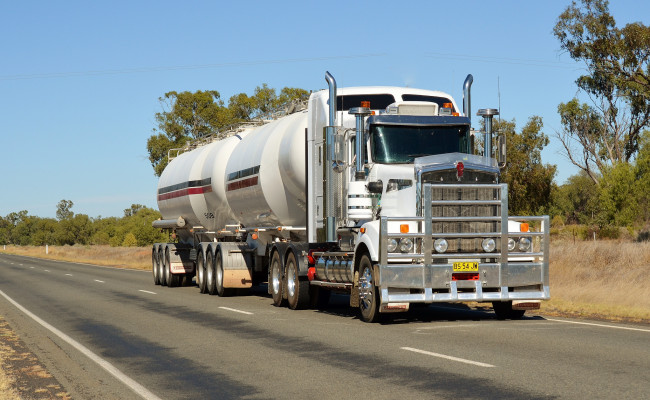 Обои картинки фото kenworth, автомобили, сша, автобусы, truck, company, грузовые