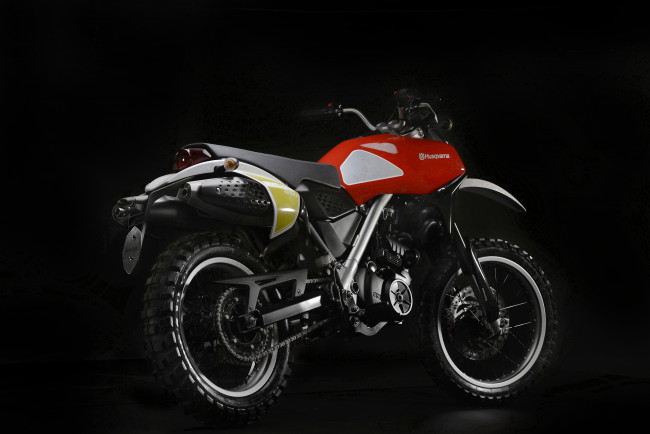 Обои картинки фото мотоциклы, husqvarna