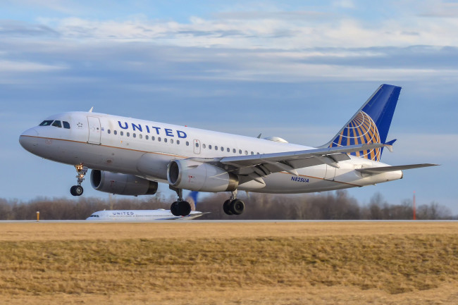 Обои картинки фото авиация, пассажирские самолёты, авиалайнер