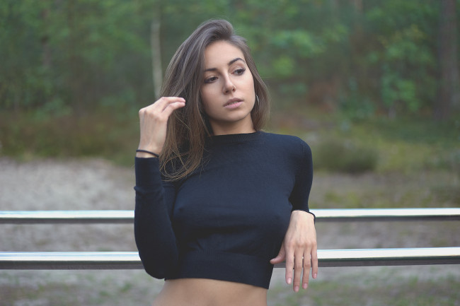 Обои картинки фото девушка, девушки, -unsort , брюнетки, темноволосые, модель