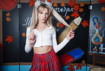 Картинка девушки -+блондинки +светловолосые golden girls ночной клуб