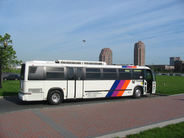 Обои картинки фото автомобили, автобусы