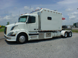 Картинка автомобили volvo trucks