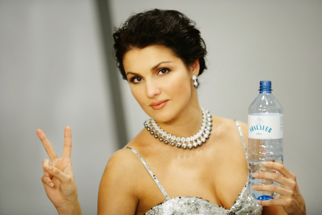 Обои картинки фото анна, нетребко, музыка, россия, сопрано, оперная, певица