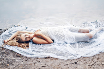 Картинка sanne+rinkel девушки тюль вода sanne rinkel