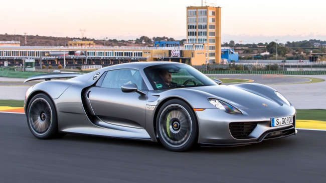 Обои картинки фото porsche 918, автомобили, porsche, элитные, спортивные, германия, dr, ing, h, c, f, ag