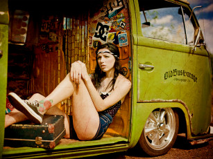 обоя автомобили, -авто с девушками, vw