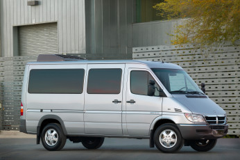 Картинка автомобили dodge sprinter van