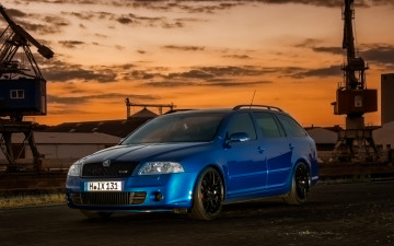 Картинка автомобили skoda octavia