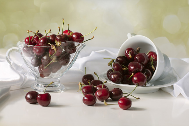 Обои картинки фото еда, вишня,  черешня, черешня, посуда