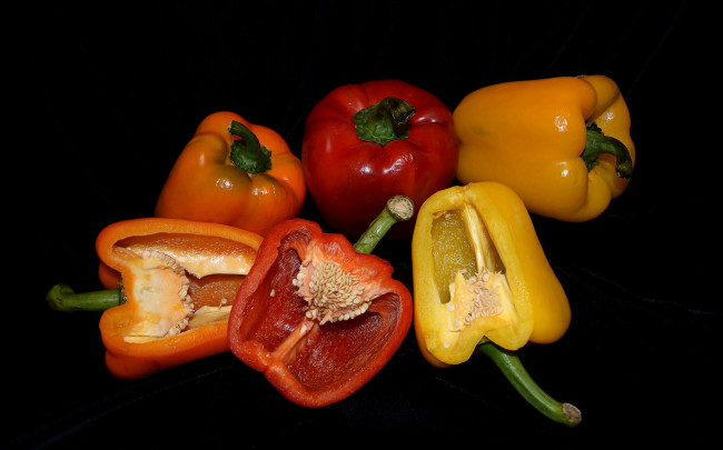 Обои картинки фото еда, перец, плоды