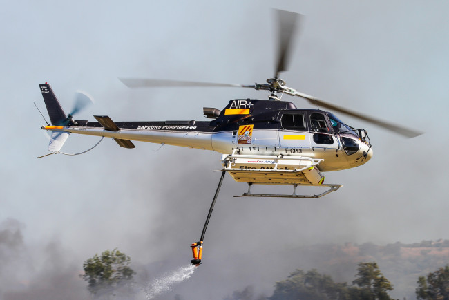 Обои картинки фото eurocopter as350b3, авиация, вертолёты, вертушка