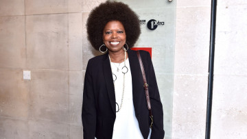 Картинка музыка -другое певица автор песен джойс симс dance house