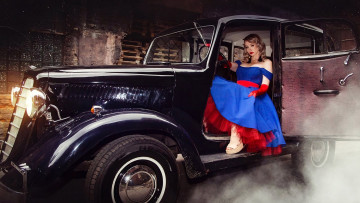 Картинка автомобили -авто+с+девушками газ м1