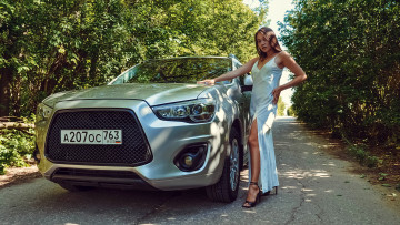 Картинка автомобили -авто+с+девушками mitsubishi asx