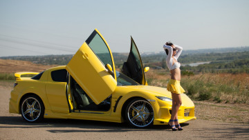 обоя девушка и авто, автомобили, -авто с девушками, девушка, женщина, шатенка, темноволосая, сексуальная, модель, звезда, позирует, разная, обувь, верхняя, стильная, одежда, нижнее, эротическое, бельё, трусы, лифчик, колготки, чулки, аксессуары, макияж, и, множество, элементов, на, фотографии