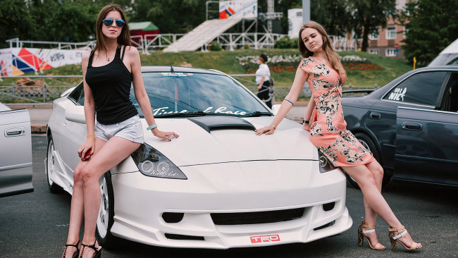 Обои картинки фото автомобили, -авто с девушками, красотки