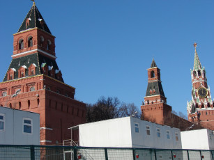 Картинка первая безымянная спасская башни города москва россия