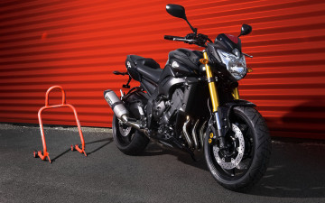 Картинка мотоциклы yamaha fz8