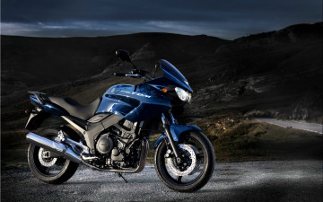 Картинка мотоциклы yamaha tdm900 motorcycle