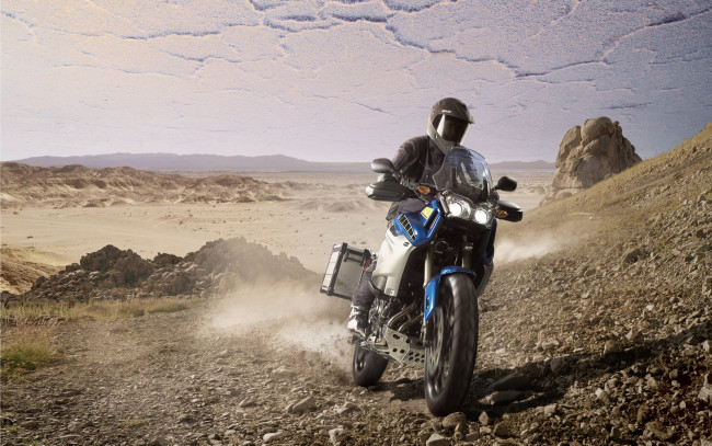 Обои картинки фото мотоциклы, yamaha