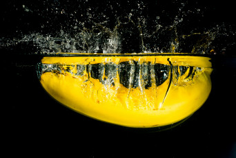 Картинка еда бананы пузыри банан вода