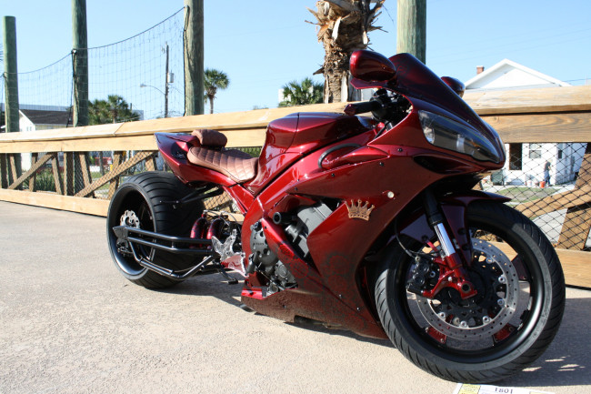 Обои картинки фото мотоциклы, customs, 2005, yamaha, r1, blood, money, красный