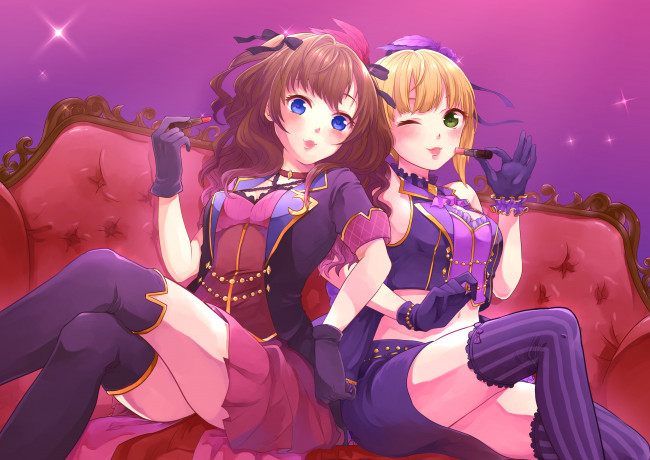 Обои картинки фото аниме, idolm@ster, диван, девушки, фон, взгляд, помада