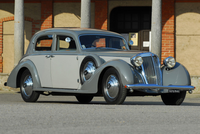 Обои картинки фото lancia astura 4&, 170,  serie berlina stabilimenti farina 1937, автомобили, классика, stabilimenti, berlina, serie, 4, lancia, 1937, farina, astura