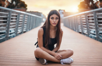 Картинка margherita+aresti девушки margherita aresti девушка модель брюнетка поза стройная сексуальная флирт