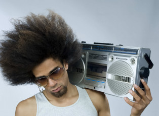 Картинка мужчины -unsort лицо очки магнитофон